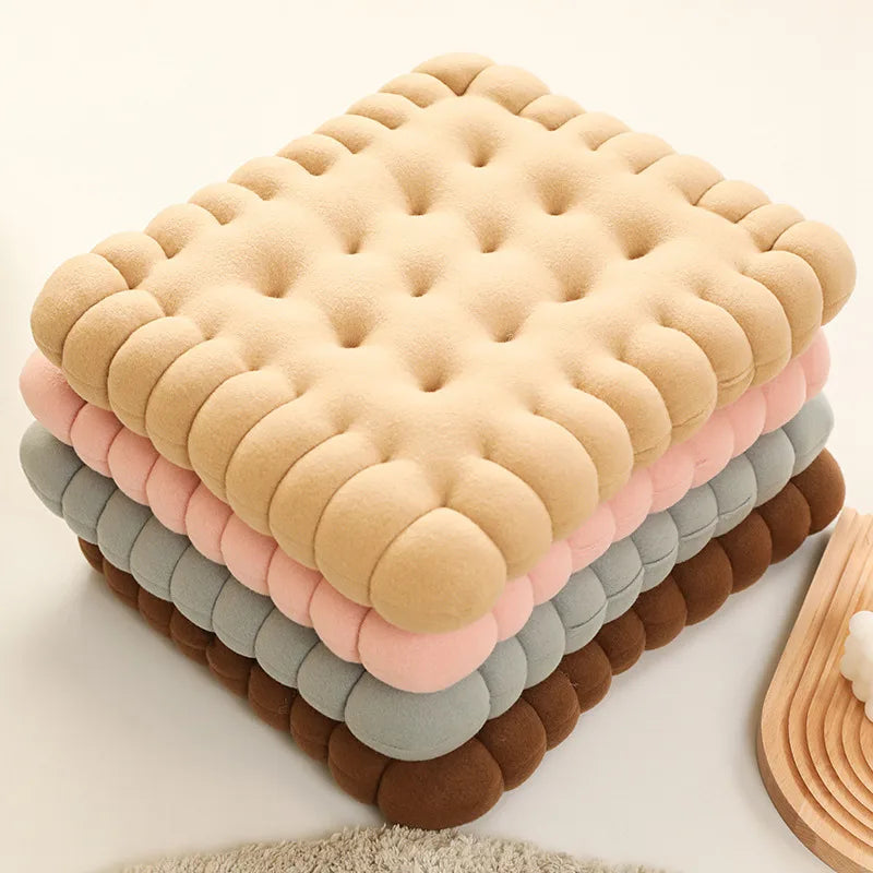 Biscuit Seat Cushion - 10 Styles, 18-22" | 45-55 cm