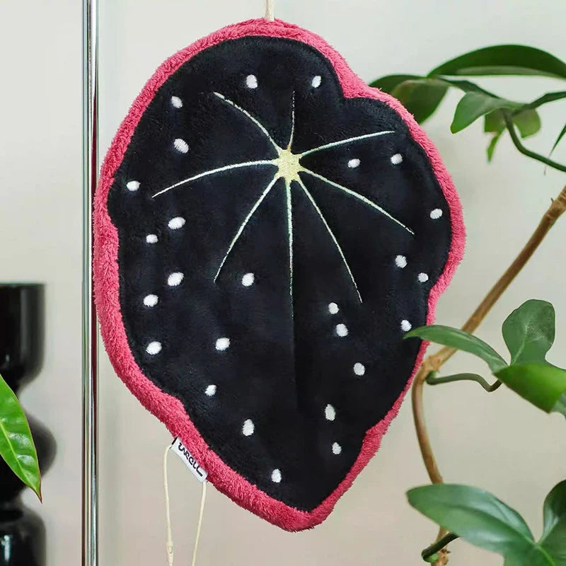 Leaf-Shaped Hand Towel – Hanging Kitchen Handkerchief