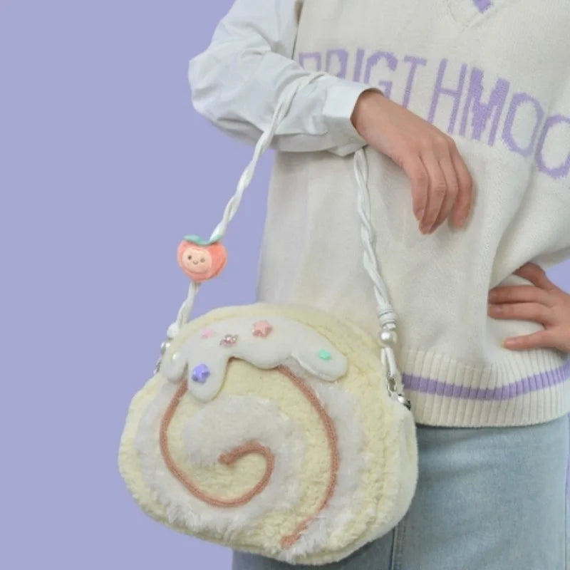 Cake Roll Plushie Shoulder Bag, 11"x9" | 28x23 cm plush toy – – – Image 2 | Plushie Produce