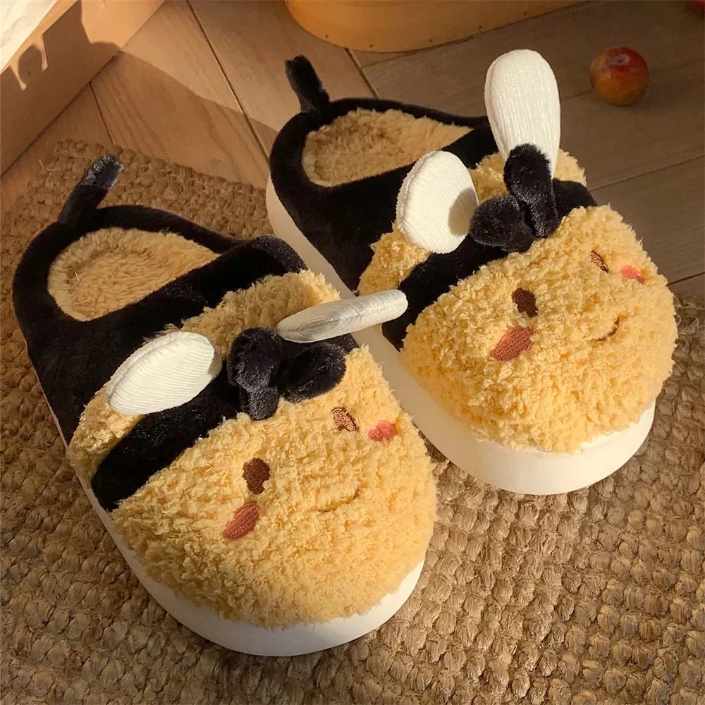 Honeybee Plush Slippers, US Men 4-6, Women 5.5-7.5 plush toy – – – Image 5 | Plushie Produce