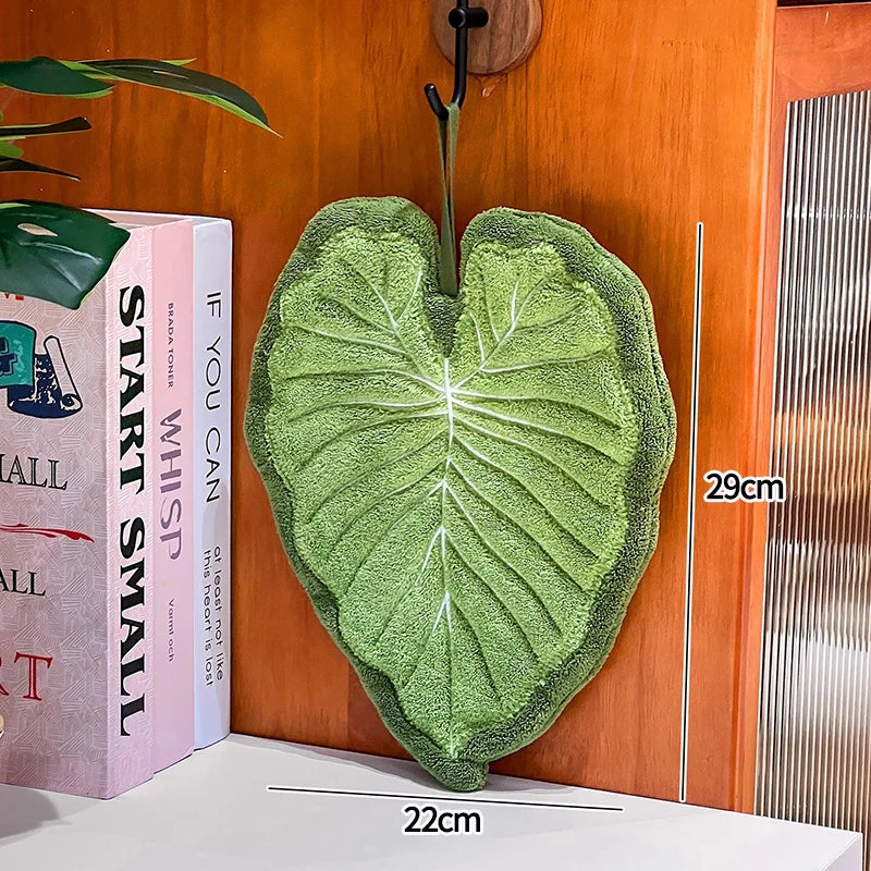 Leaf-Shaped Hand Towel – Hanging Kitchen Handkerchief