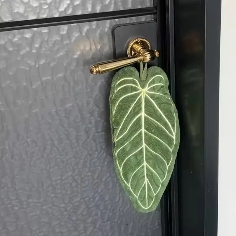 Plant-Themed Coral Fleece Hanging Hand Towel – Thickened
