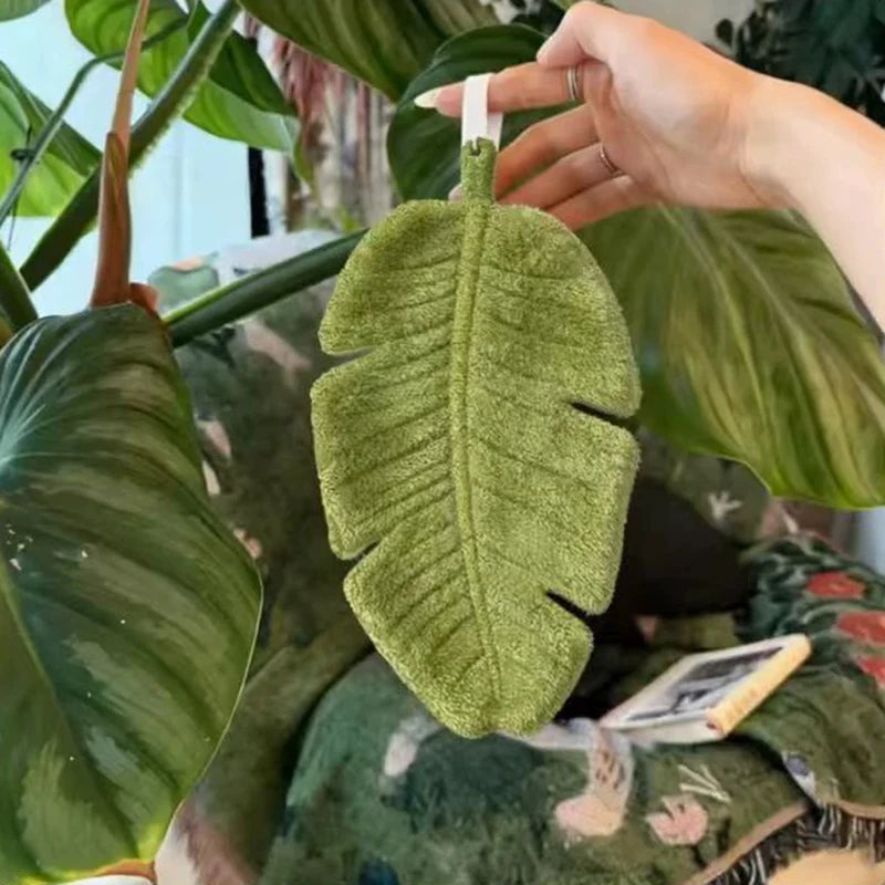 Leaf-Shaped Hand Towel – Hanging Kitchen Handkerchief