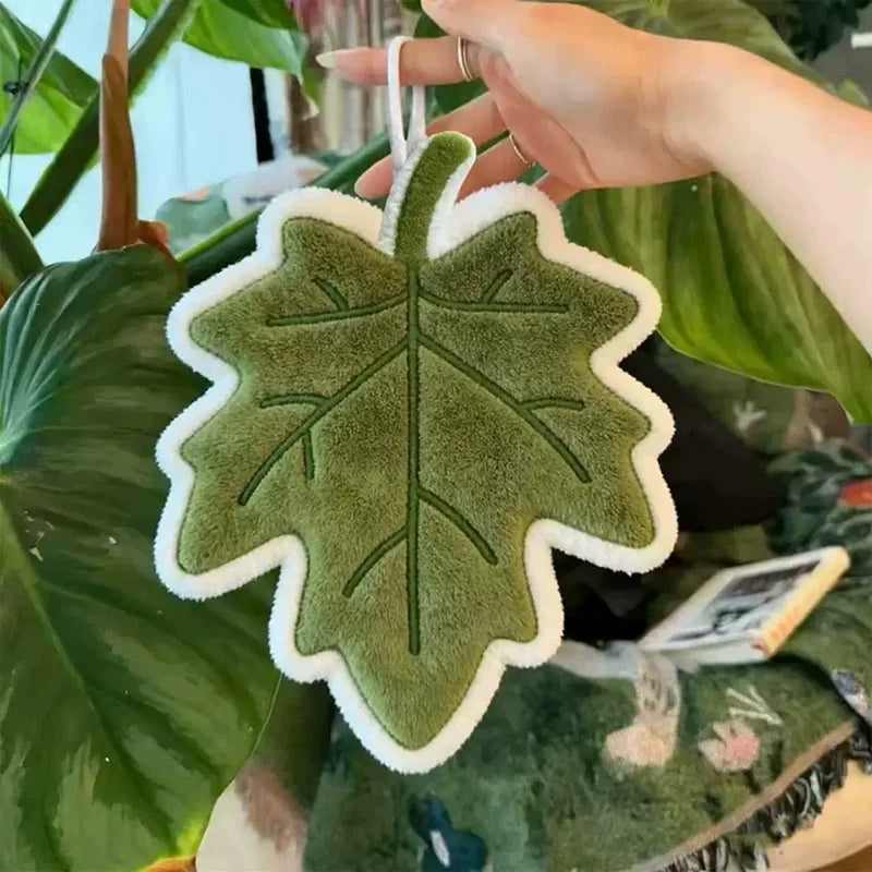 Leaf-Shaped Hand Towel – Hanging Kitchen Handkerchief