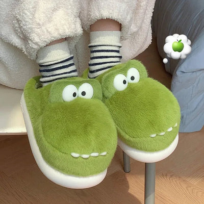 Plushie Cozy Alligator Slippers, Two Styles, US Men 4-8.5/ Women 5.5-10 plush toy – – – Image 1 | Plushie Produce