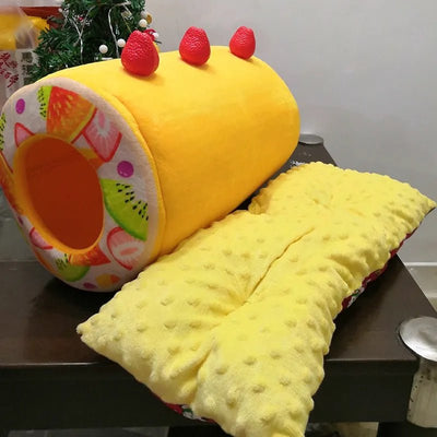 Plushie Fruit Roll Pet Bed, 11-17" | 28-44 cm plush toy – – – Image 1 | Plushie Produce